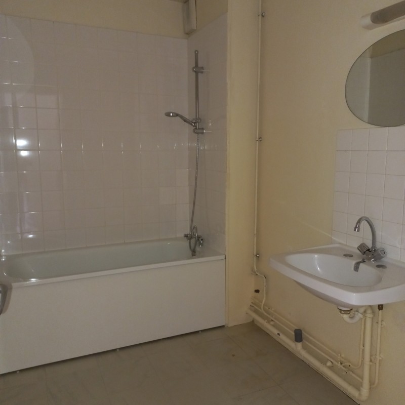 APPARTEMENT AY CHAMPAGNE ER.64286 - image principale - 3